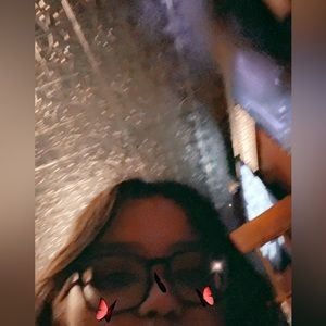 Meet your Posher, Idella